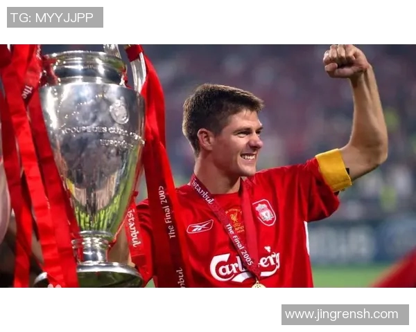 足球球星历届辉煌瞬间与传奇故事全面回顾