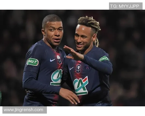 非裔足球明星的崛起与全球足坛影响力分析